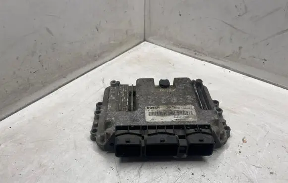 Renault Master II Engine control unit/module 8200311550