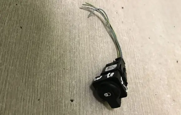 Citroen C4 I Central locking switch button 96476626XT