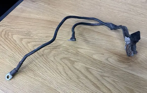 Peugeot Partner Positive cable (battery) 