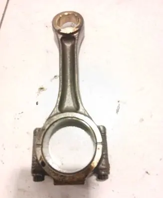 Volkswagen Transporter - Caravelle T5 Connecting rod/conrod V400