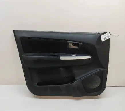 Toyota Hilux (AN10, AN20, AN30) Front door card panel trim 677780K020 676200K600