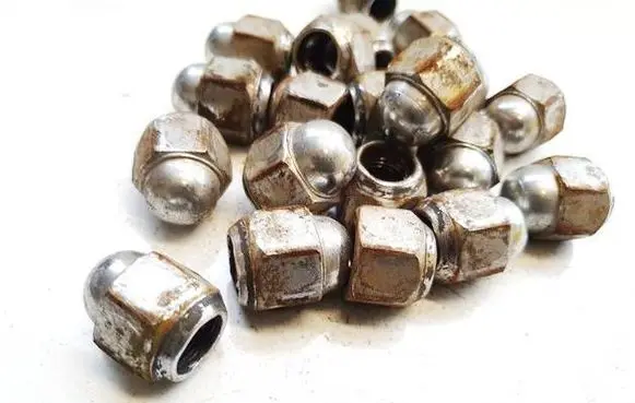 Subaru Legacy Nuts/bolts 