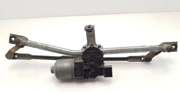 Front wiper linkage and motor