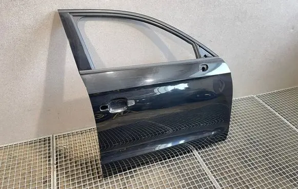 Audi A1 Front door TR0R14 30397316