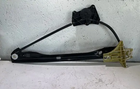 Volkswagen Amarok Front door electric window regulator 