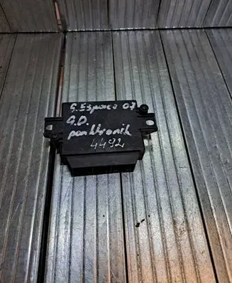 Renault Espace - Grand espace IV Parking PDC control unit/module 8200235627