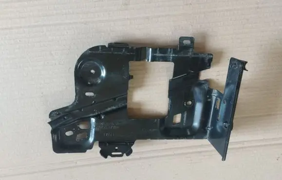 Peugeot 2008 I Battery tray 9801653080
