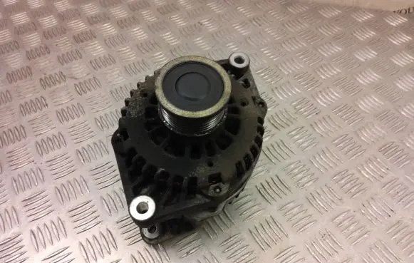 Chevrolet Captiva Generator/alternator 13502583
