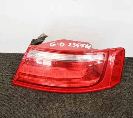 Audi A5 8T 8F Rear/tail lights 8T0945096