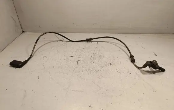 Mercedes-Benz E W213 Rear ABS sensor wiring A2135403805