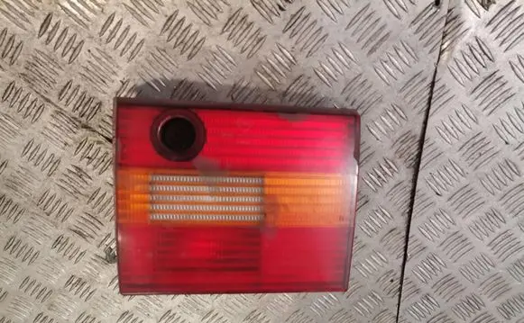 Volkswagen PASSAT B4 Tailgate rear/tail lights 3a9945259