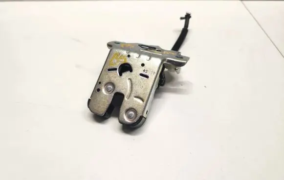 Audi A5 Tailgate/trunk/boot lock/catch/latch 8W0827503