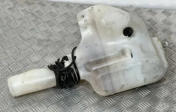 Mercedes-Benz Sprinter W906 Windshield washer fluid reservoir/tank A9068690220