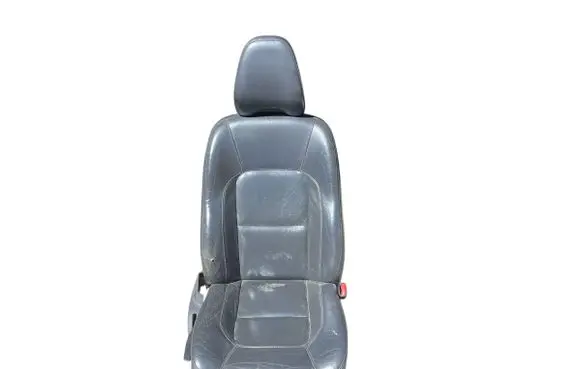 Volvo V70 Front driver seat 