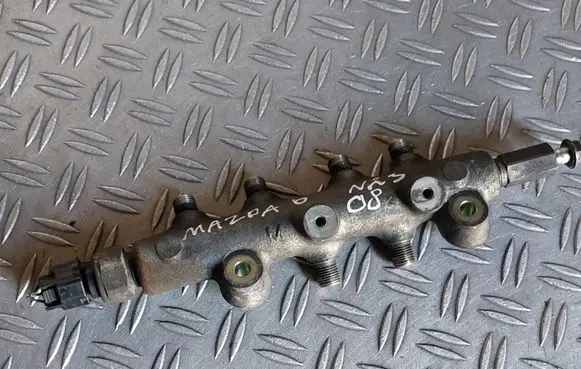 Mazda 6 Fuel main line pipe