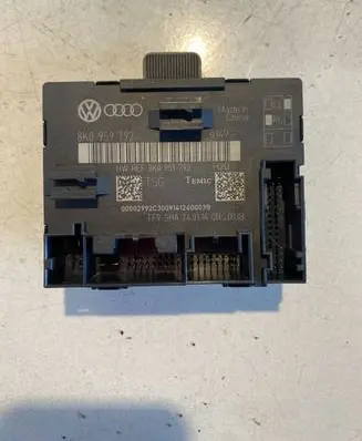 Audi A5 8T 8F Door control unit/module 8K0959792 0002003B