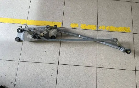 Volkswagen Touareg I Front wiper linkage 7L0955023 3397020676