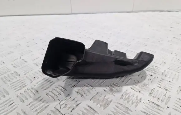 Chevrolet Corvette C8 Heater radiator pipe/hose 23428536 177116597