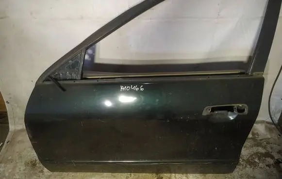 Mitsubishi Galant Front door