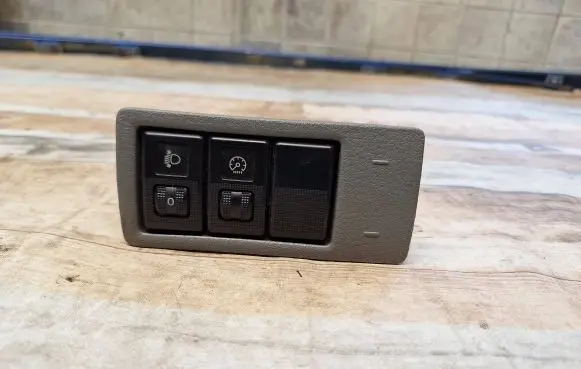 Mazda 2 Headlight level height control switch D397666F0 30612 04056510