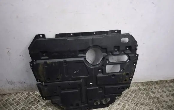 Lexus CT 200H Engine splash shield/under tray 5141012104