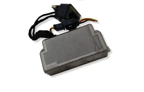 Volkswagen PASSAT B6 Voltage converter inverter 3C0907155