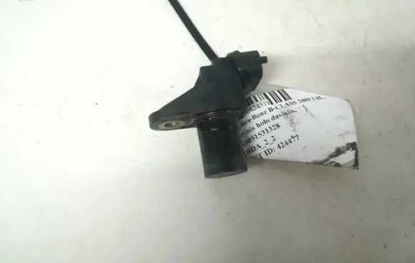 Mercedes-Benz B W245 Camshaft position sensor A0051531328