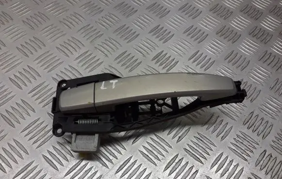 Opel Zafira B Rear door interior handle