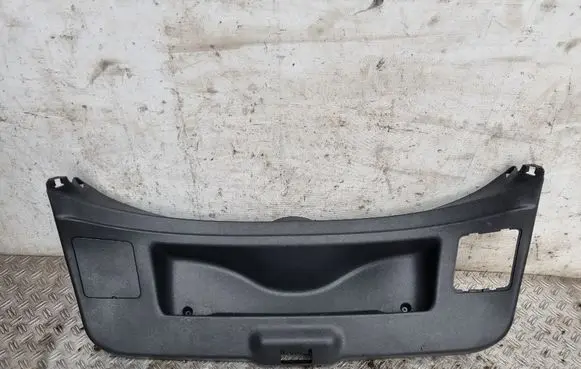 Renault Megane III Tailgate trim 909000161R 634140020