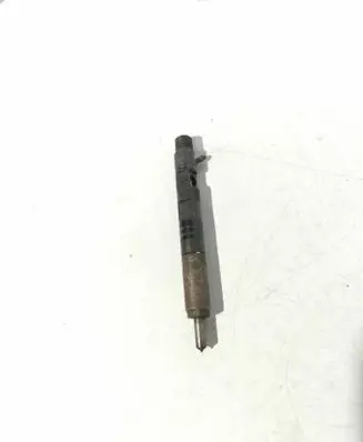 Renault Megane III Fuel injector 8200815416 H8200421897