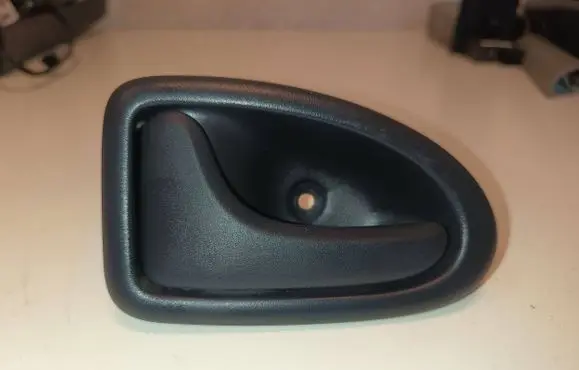 Renault Clio II Rear door interior handle 7700423887