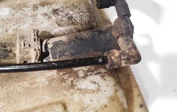 Ford Transit Windscreen/windshield washer pump