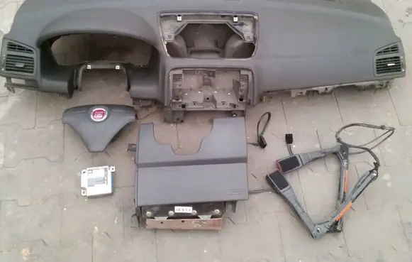 Fiat Croma Airbag set with panel 