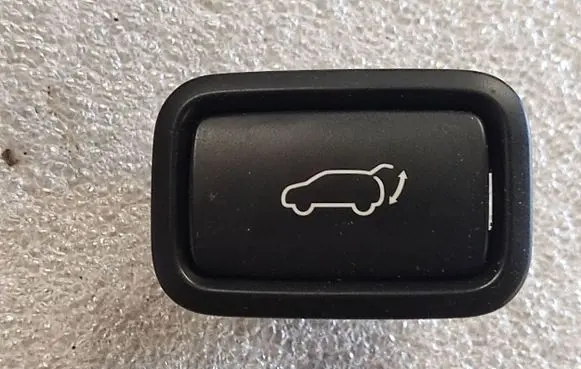 KIA Sorento Tailgate/boot open switch button 96740A9100WK 49X59P1000 2016822