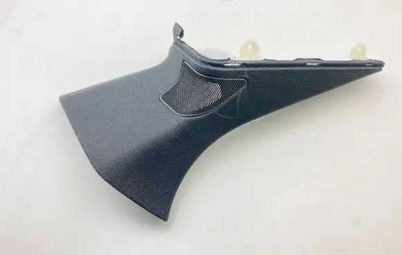 (C) pillar trim