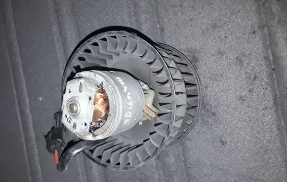 Renault Avantime Heater fan/blower 3136612090 0130063507