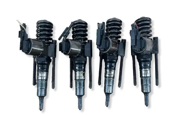 Skoda Octavia Mk2 (1Z) Fuel injector 0414720404