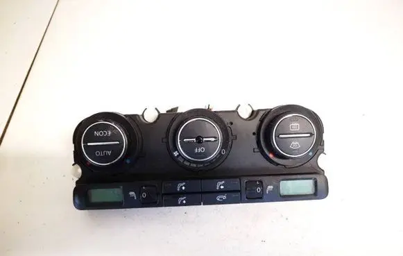 Volkswagen PASSAT B6 Climate control unit 74677512 746775-12