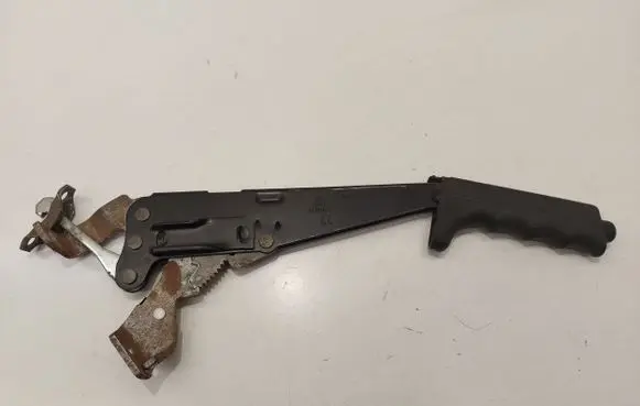 Volkswagen PASSAT B3 Handbrake/parking brake lever assembly 357711307