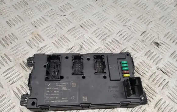 BMW 3 F30 F35 F31 Central body control module 9293309