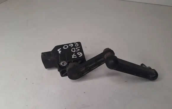 Headlight/headlamp level sensor