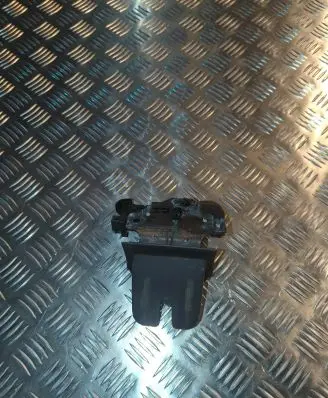 Audi A6 S6 C6 4F Tailgate/trunk/boot lock/catch/latch 8P4827505B