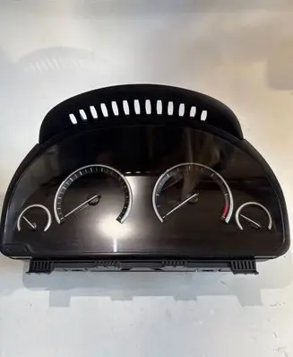 BMW 5 F10 F11 Speedometer (instrument cluster) 17388410 9280464 0263694144