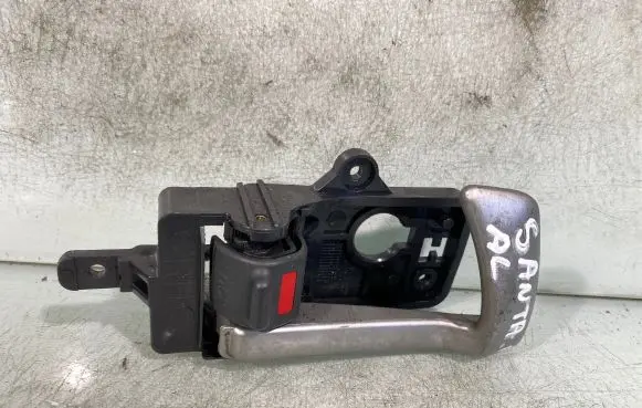 Hyundai Santa Fe Rear door interior handle