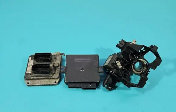 Opel Zafira A Engine control unit/module ECU 90582539 IMPRK1532279