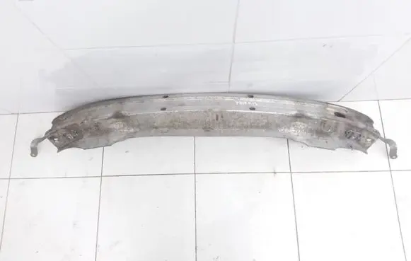 Audi A4 S4 B6 8E 8H Front bumper cross member 8E0807109C