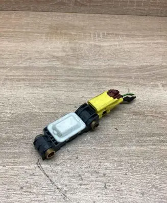 Audi A4 S4 B7 8E 8H Airbag deployment crash/impact sensor 8E0959643B 600835170706