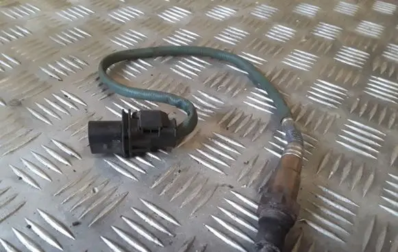 Mercedes-Benz ML W164 Lambda probe sensor 0035427018 0258017016 0258017017