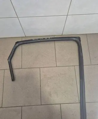 Hyundai i30 Rubber seal rear door window/glass 