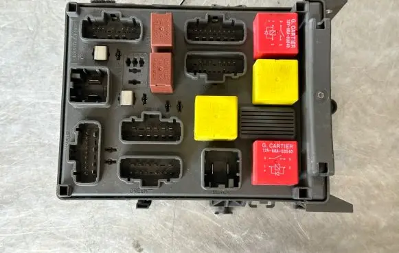 Renault Laguna II Comfort/convenience module 8200004201E